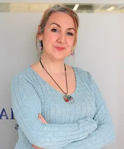 Jessica Jiménez, profesional especializada en la estimación económica de automóviles en Bilbao